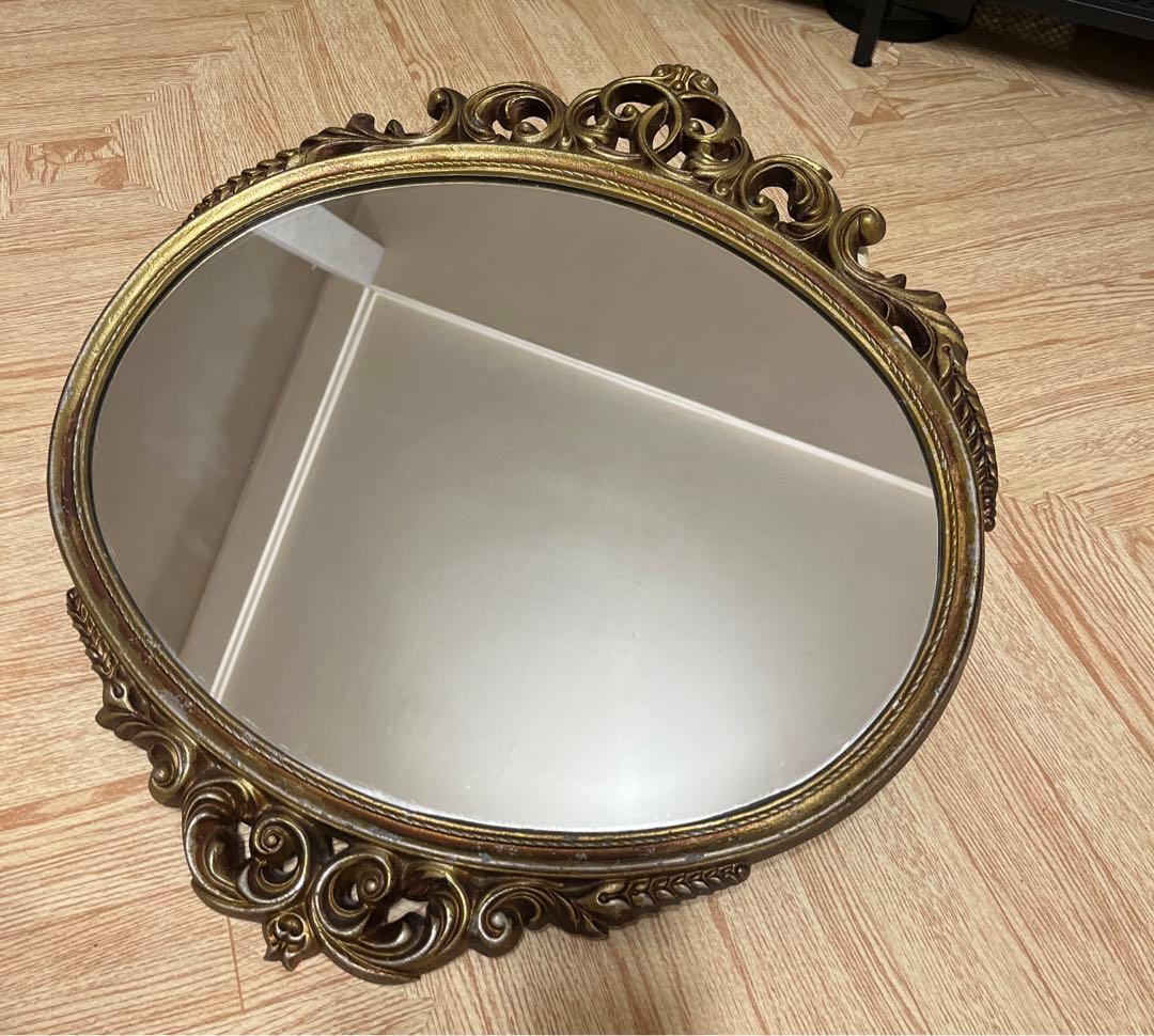 大幅お値下げ中。アンティークミラー　金属製　高級　壁掛け鏡