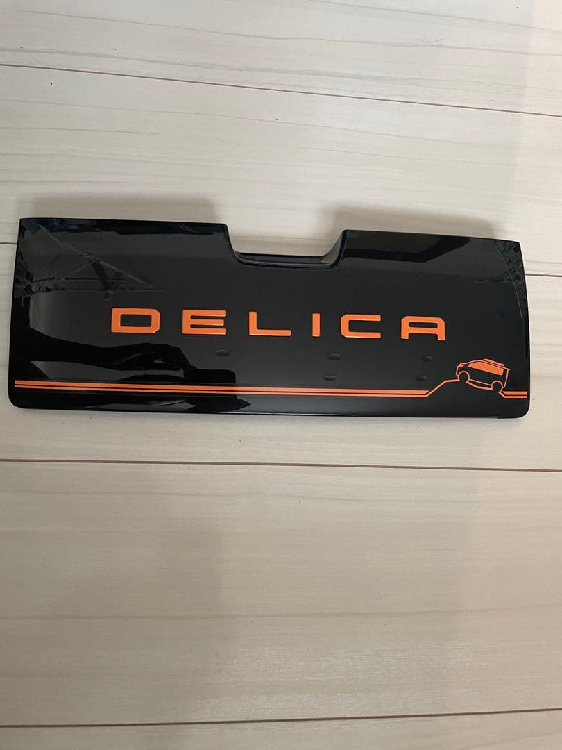 デリカ D5 グローブボックスパネル アクティブギア