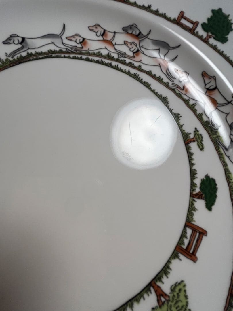 ウェッジウッド【黒壺】ハンティングシーン　カップ＆ソーサー 、プレートセット