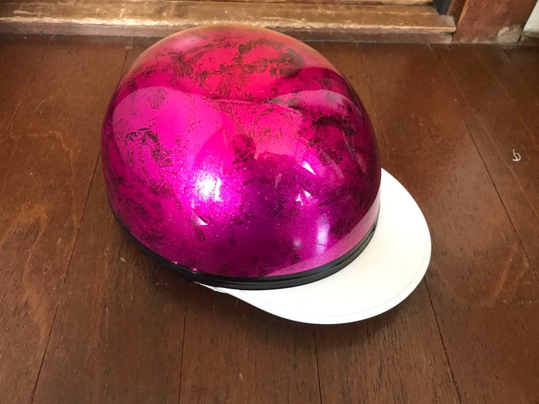 新品 ラップ塗装 キャンディーピンクラメ コルク半 ヘルメット ツヤツヤ 鏡面