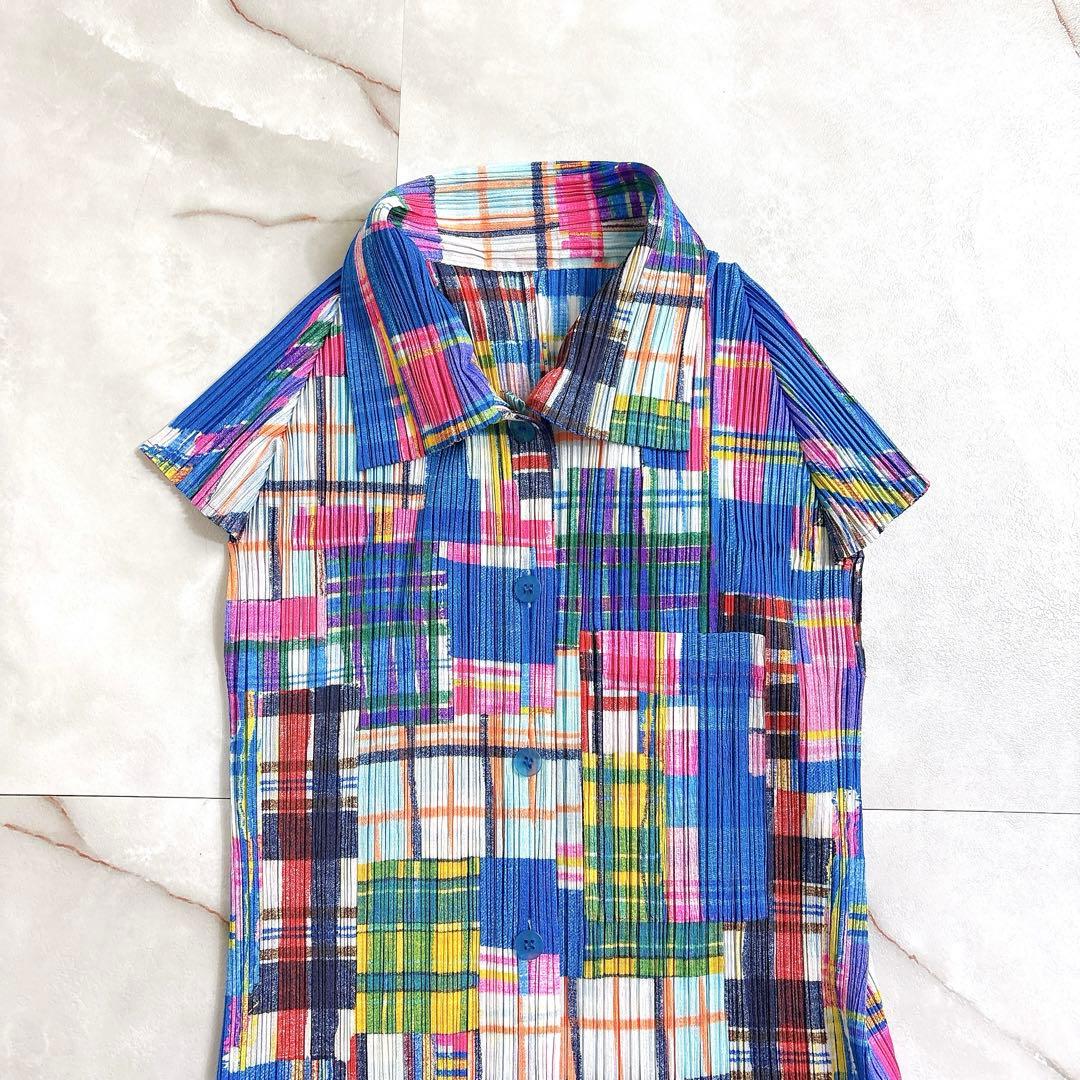 PLEATS PLEASEプリーツプリーズ　総柄　ブラウス　ブルー　半袖サイズ3