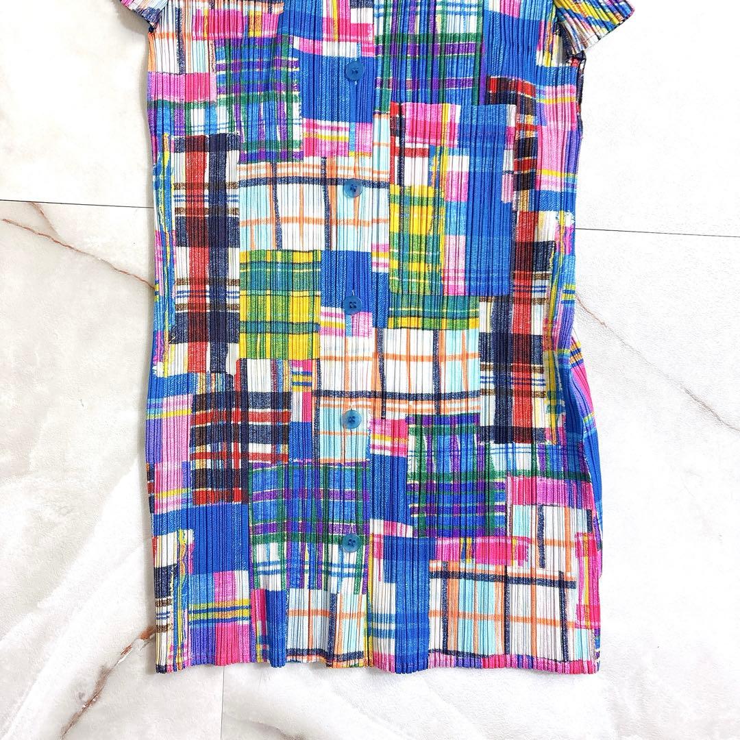 PLEATS PLEASEプリーツプリーズ　総柄　ブラウス　ブルー　半袖サイズ3