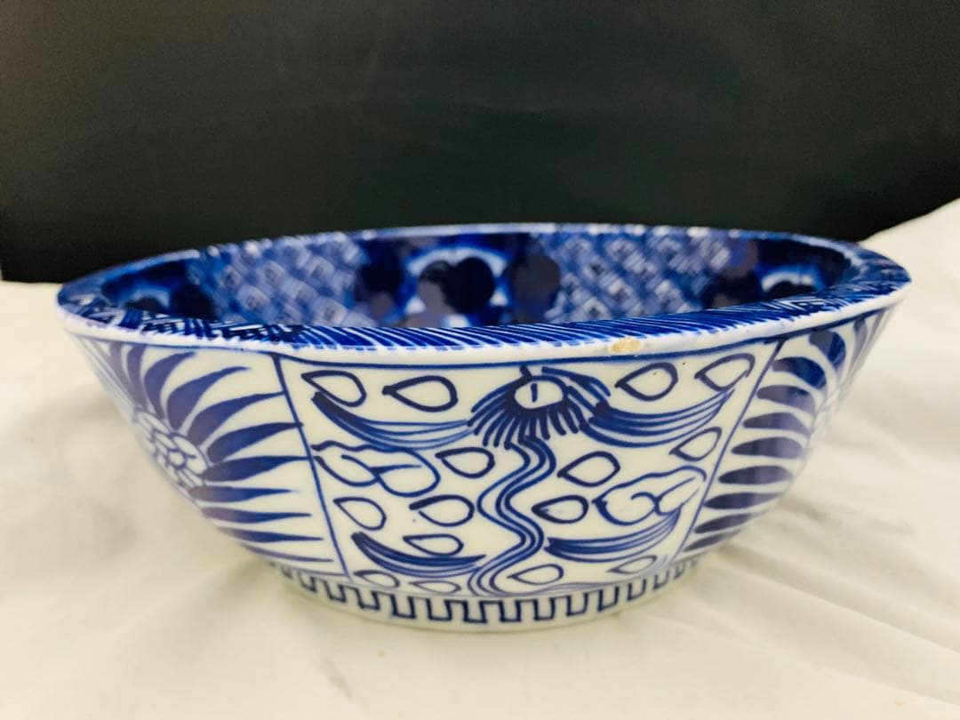 べろ藍　深鉢　大鉢　中鉢　器　２点