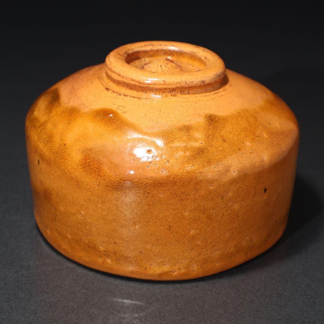 【抹茶碗】大樋焼　大樋年朗（十代大樋長左衛門）　飴釉　共箱　6R1537お４