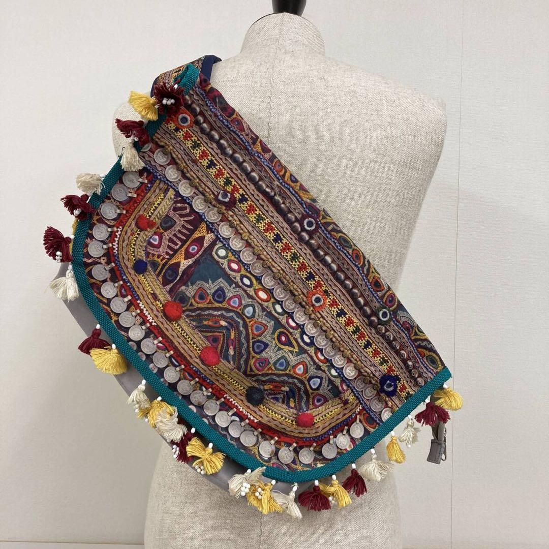 UNDERCOVER 民族柄転写プリント　メッセンジャーバッグ　アンダーカバー