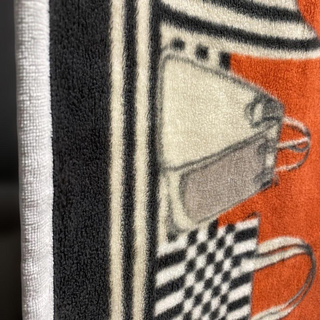 FENDIフェンディ　ニューマイヤーハーフブランケット