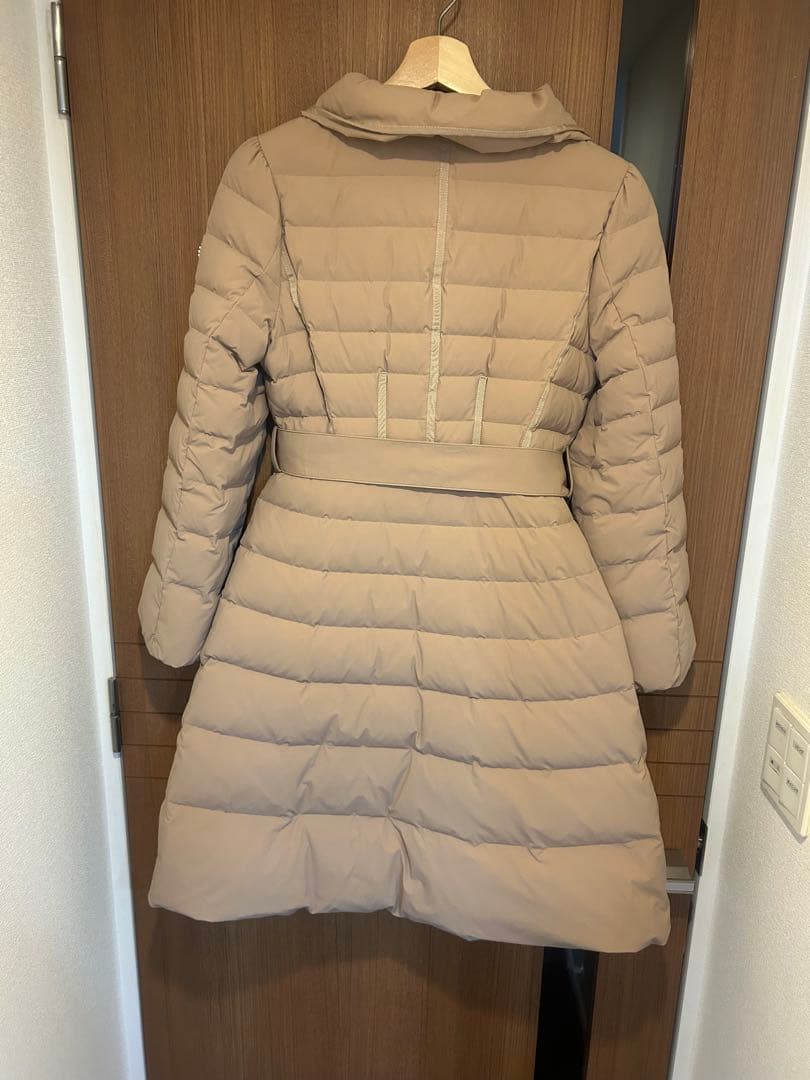エムズグレイシー　ベージュ　ダウン　ロングコート　リボンつき　レッキスファー