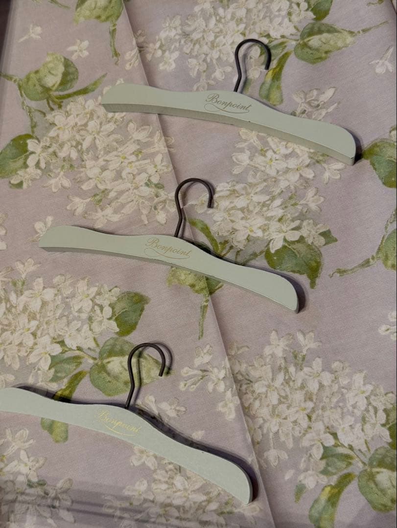 Bonpoint(ボンポワン)チェリーちゃん　ハンガーラック 3ハンガー付き