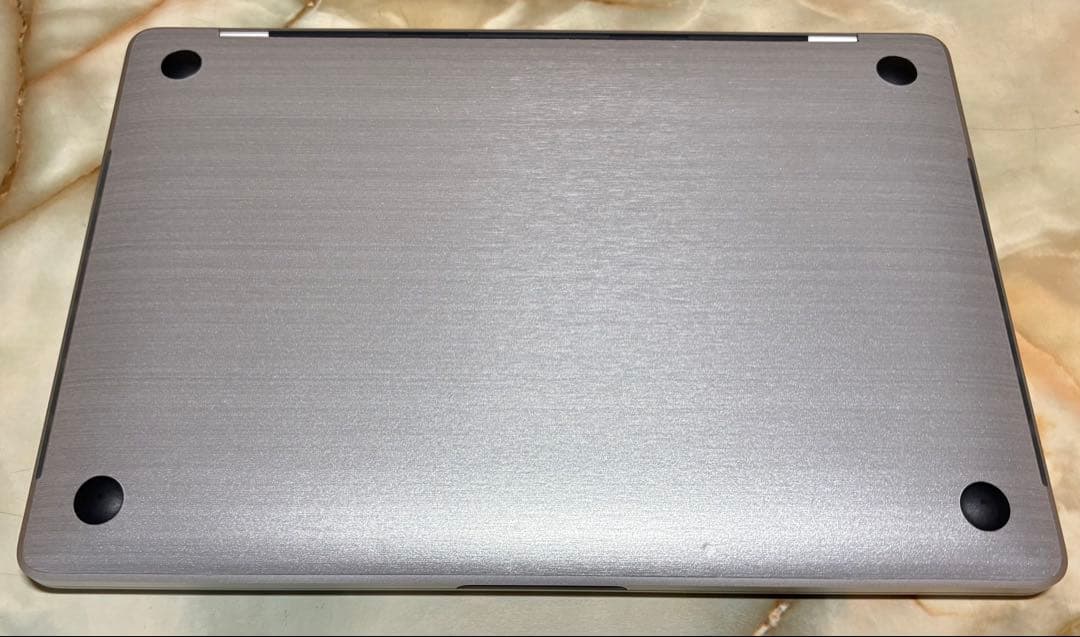 [Lot Fun store様 限定] Apple MacBook Pro