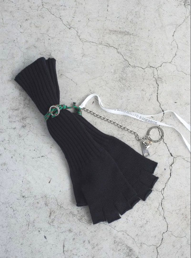 【新品未使用】25AW ベッドフォードFive fingers – Black