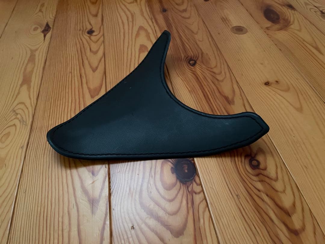 伊*祐様 ハーレー　純正　スポーツスター　サドルシート　ソロシート