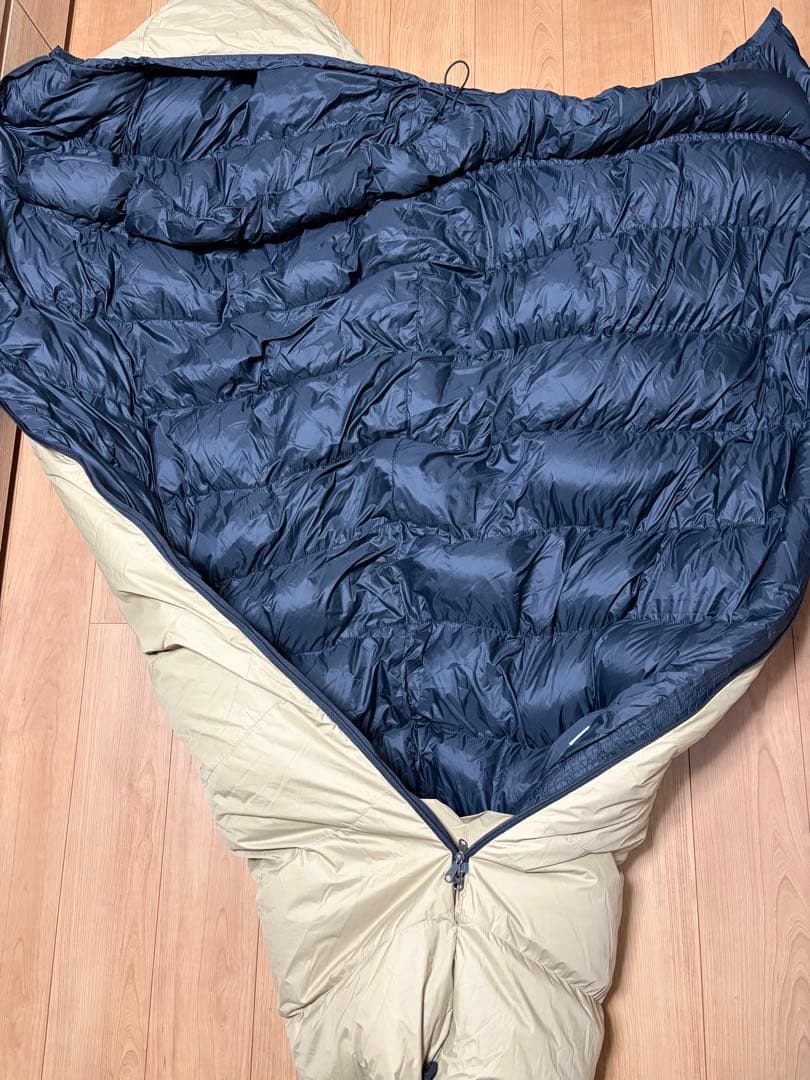 【極美品】ナンガ　オーロラ900dx WILD1別注　レギュラー