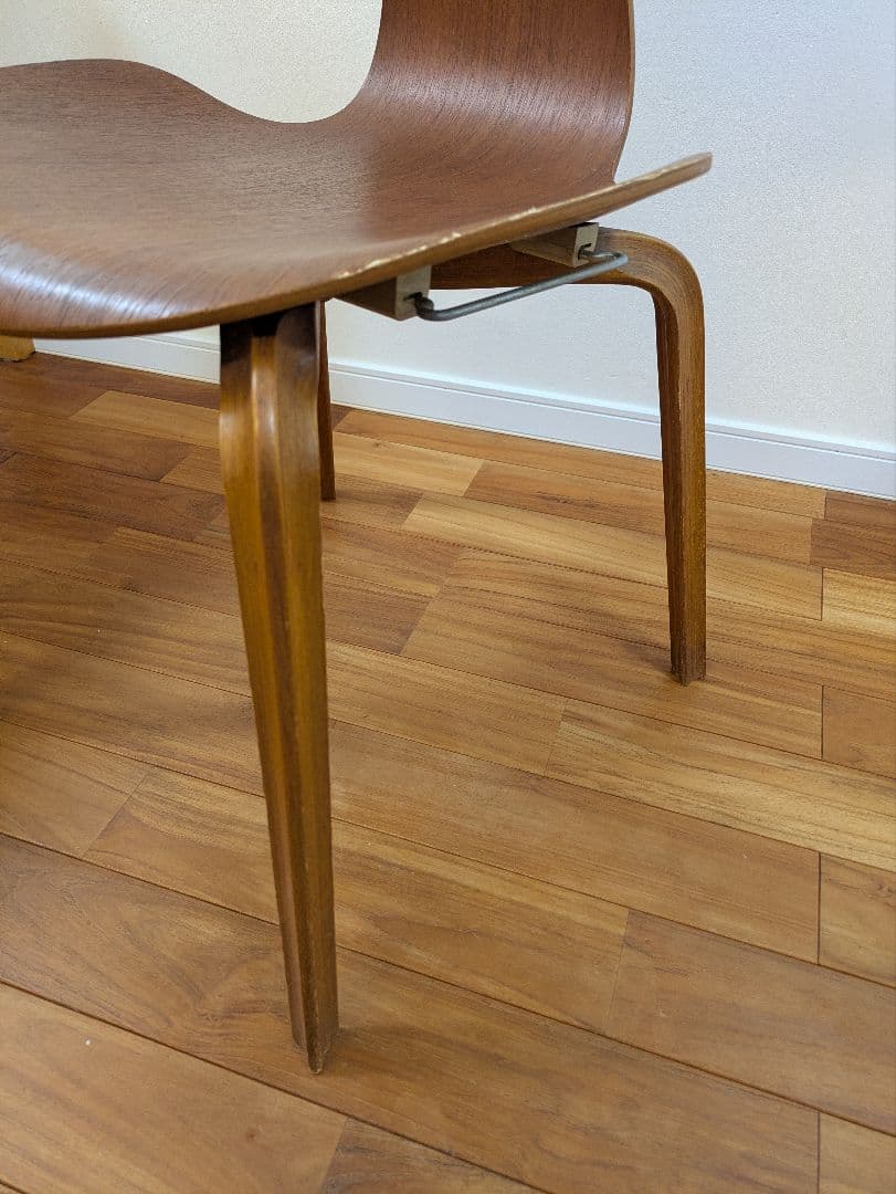 ①グランプリチェア　連結タイプ　ヴィンテージ