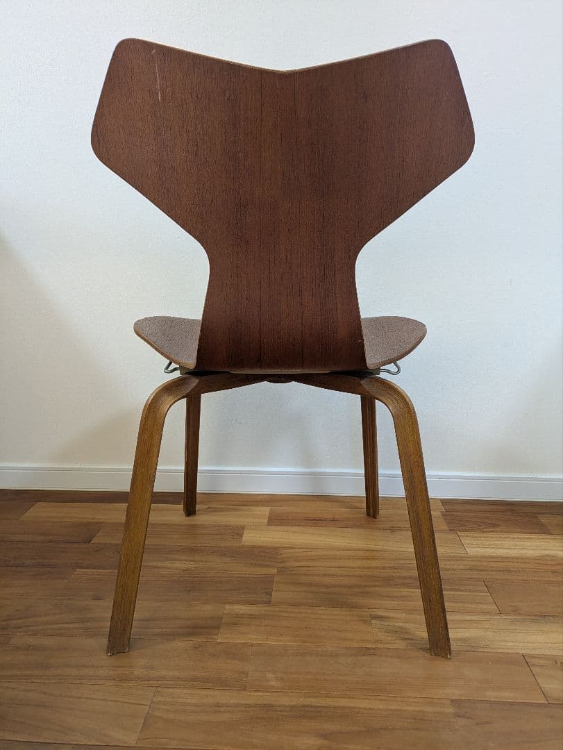 ①グランプリチェア　連結タイプ　ヴィンテージ