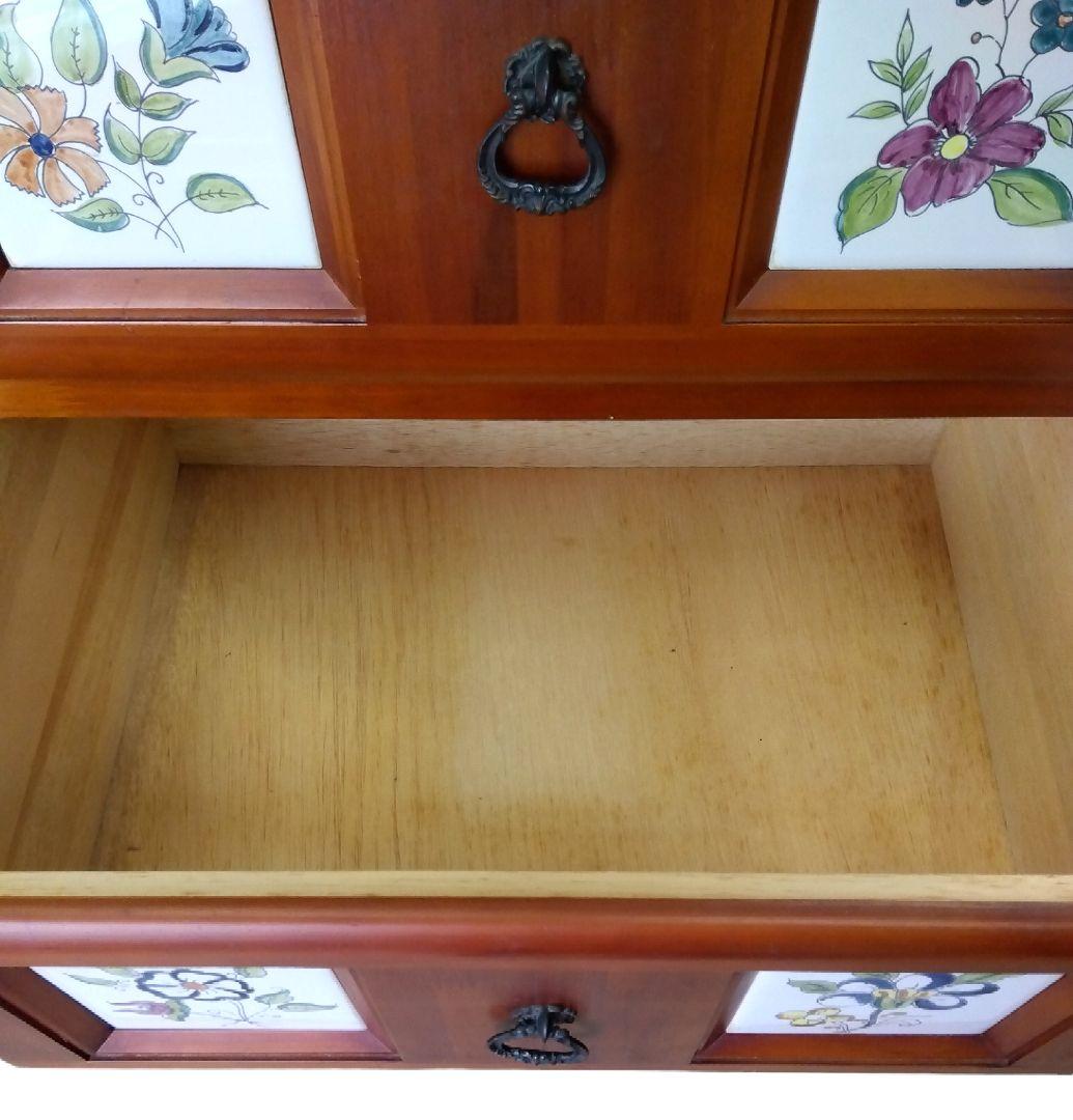 カントリー　北欧　アンティーク　タイルタンス　4段チェスト