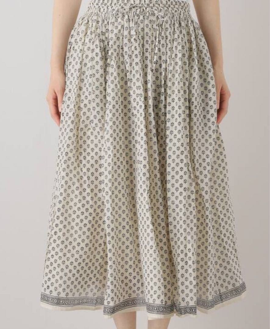 最終値下げ メゾン ド ソイル　SMALL FLOWER BLOCK PRINT