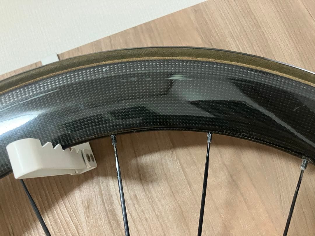 カーボンホイール　700c チューブラー　フロント　クイックリリース付き