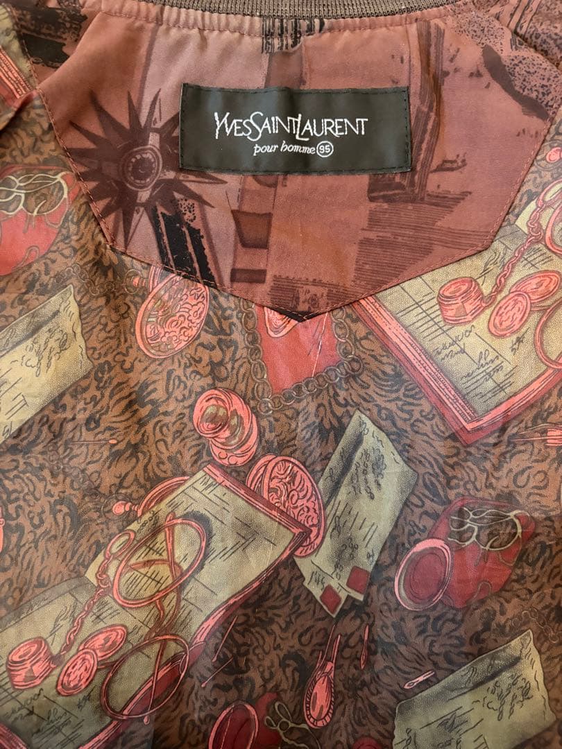 Yves Saint Laurent（イヴ・サンローラン）ブルゾン