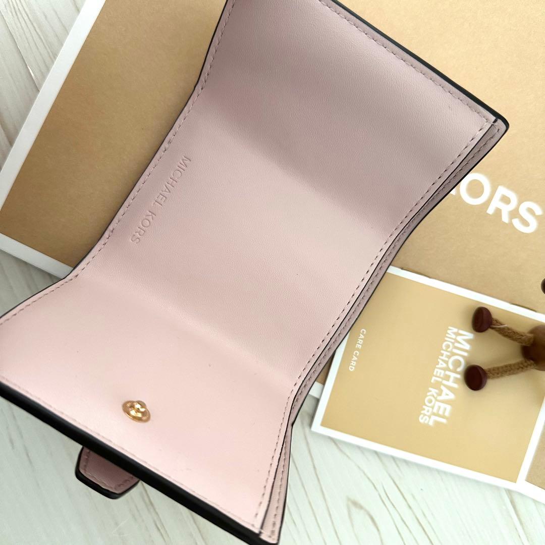✨ 店頭完売 新品 MICHAEL KORS マイケルコース 折り財布 ピンク