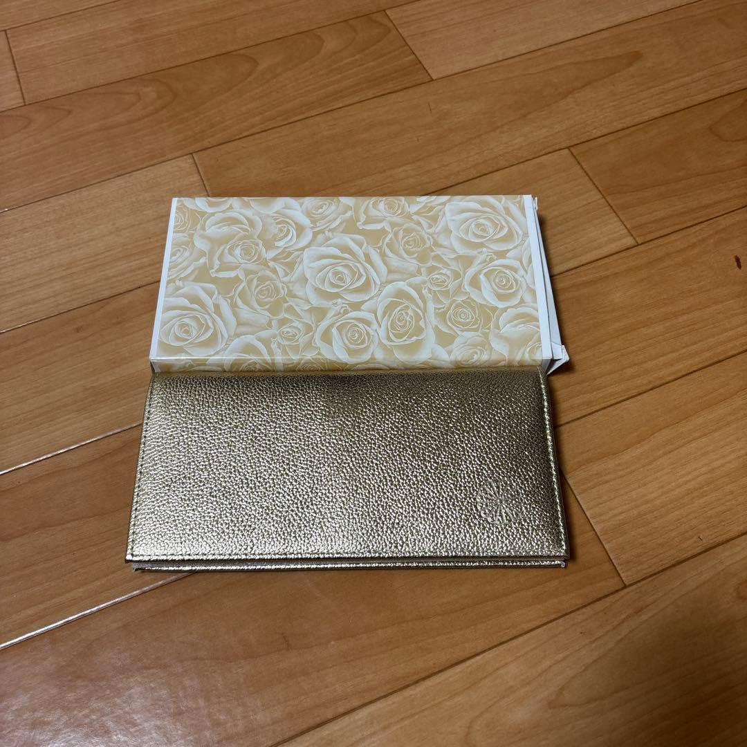 菊の御紋入り 長財布　牛革 ゴールド