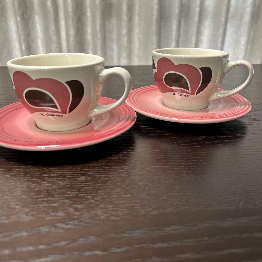 新品　未使用　ルクルーゼ ルクルーゼ　カップアンドソーサー　ピンクピーコック