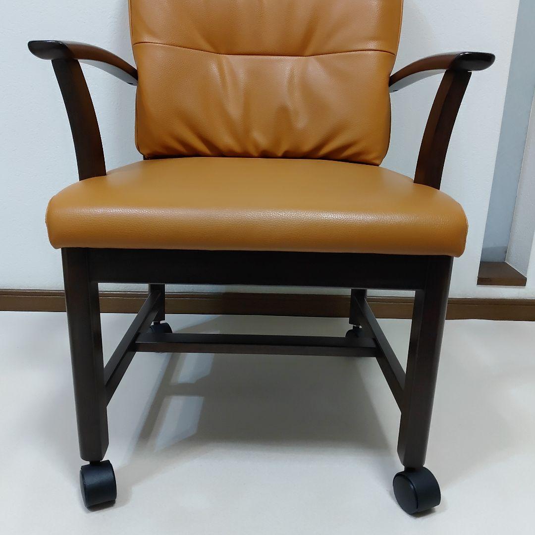 希少★美品 カリモク chitano チターノ アームチェア キャスター付き