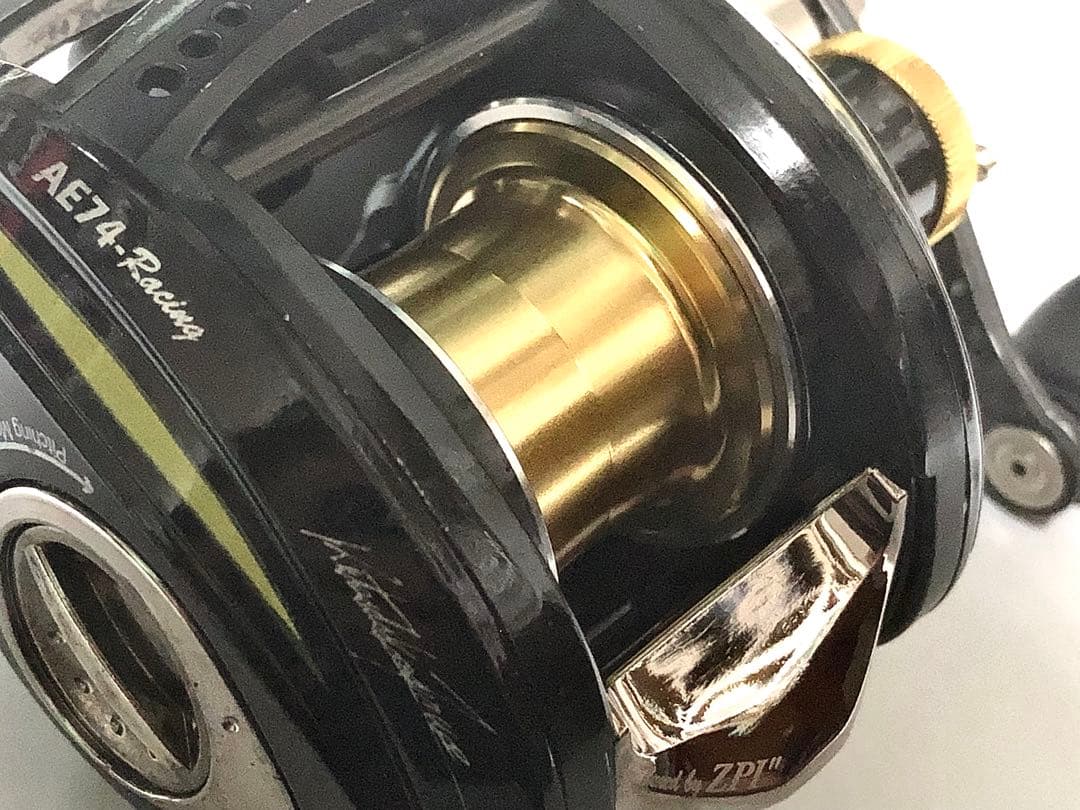 レア希少アブガルシアＬＴＺ7右 ＺＰＩ　ＢＦＣ９３０ＰＲＯｉｋコンビＨＢＦ　今江