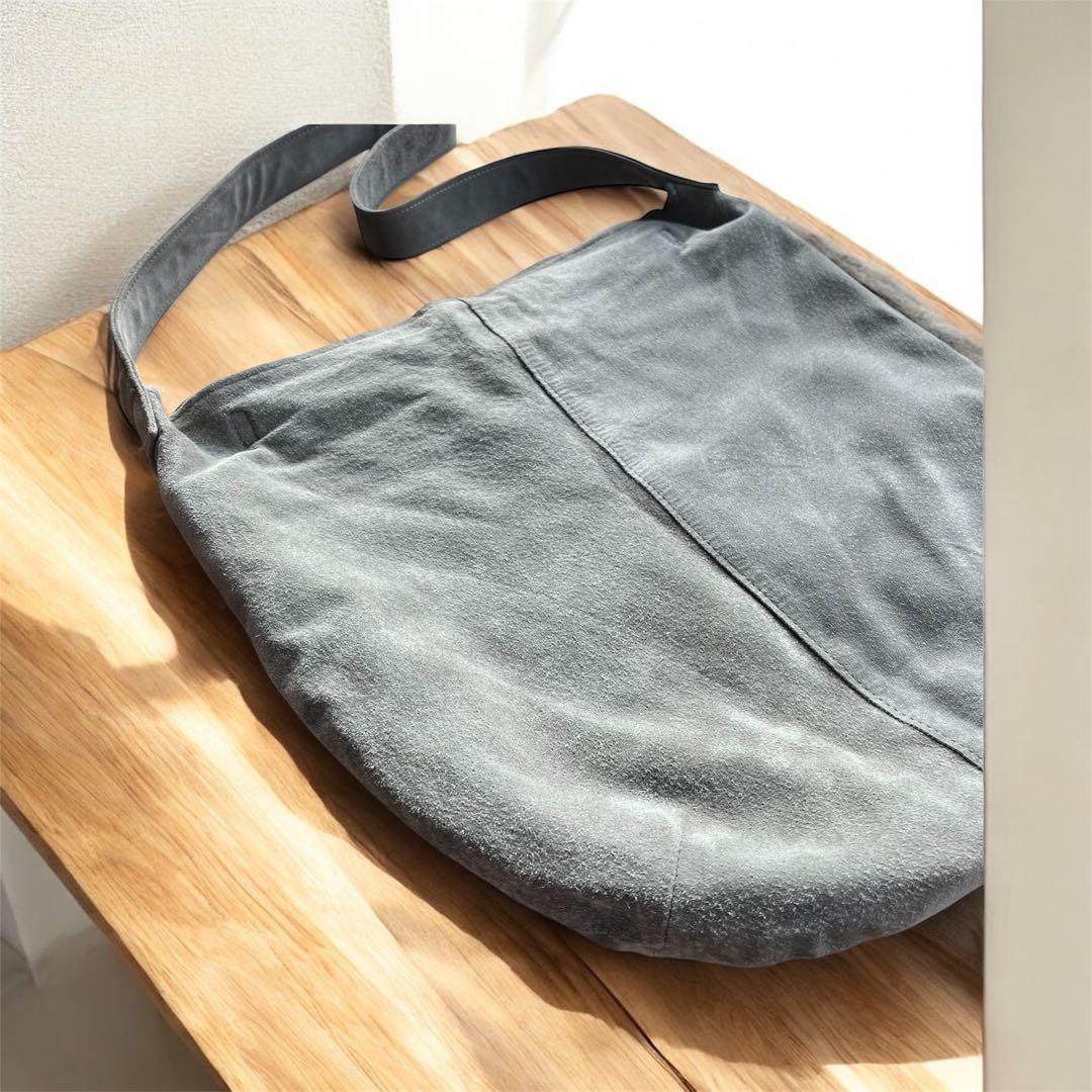 【美品】北欧暮らしの道具店　撥水スエードの2WAYトートバッグ グレー 軽い