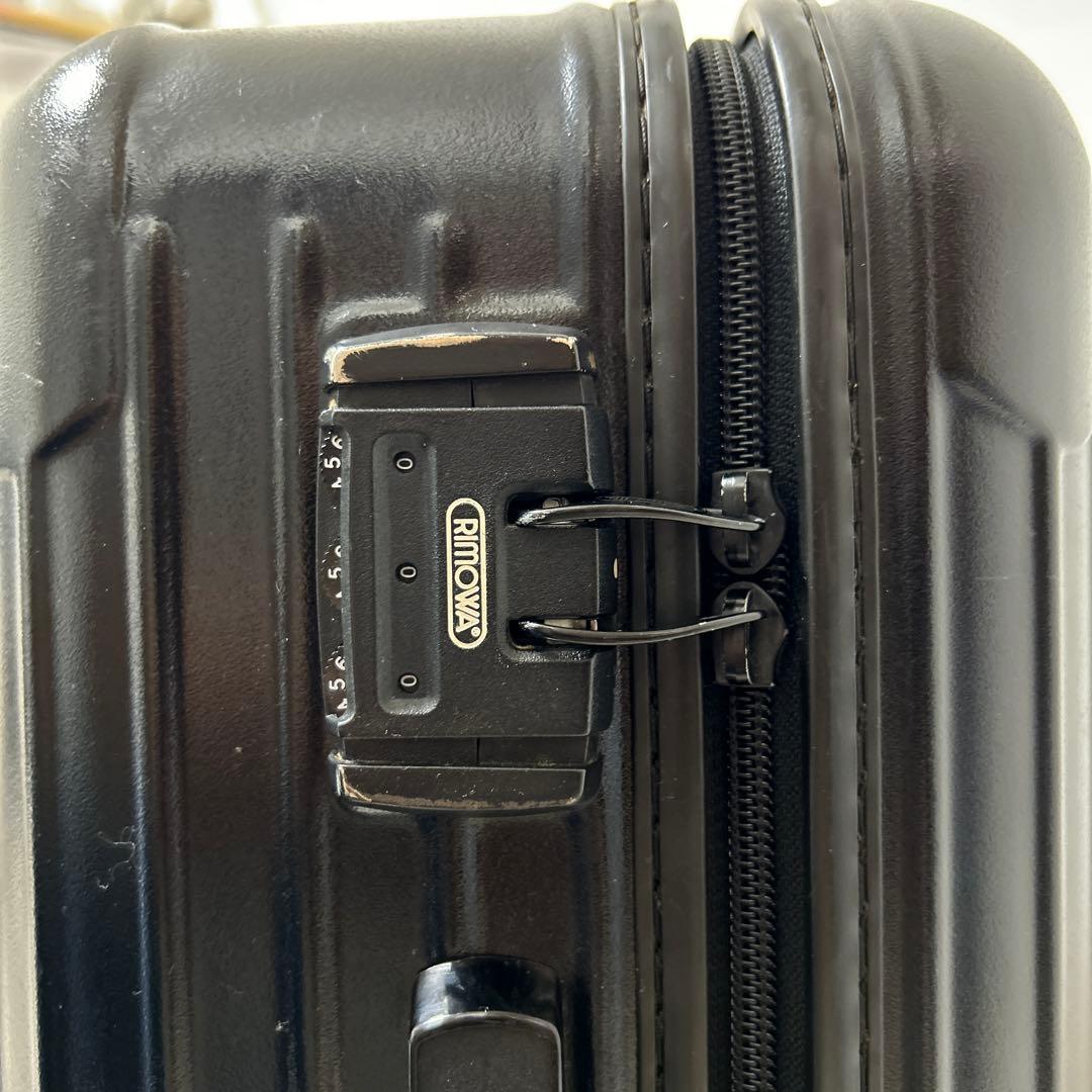 リモワ　RIMOWA スーツケース ブラック TSAなし　2輪　廃盤品