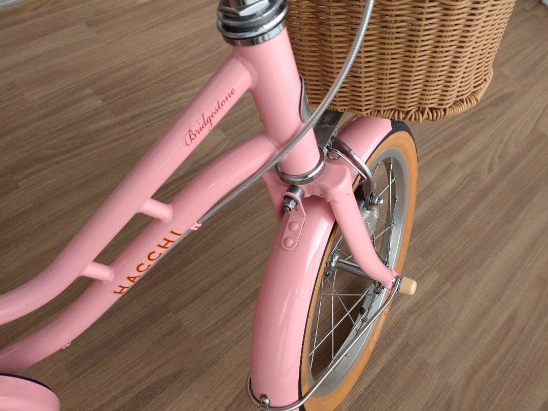 ブリヂストン　HACCHI（ハッチ）16インチ　HC162 ピンク
