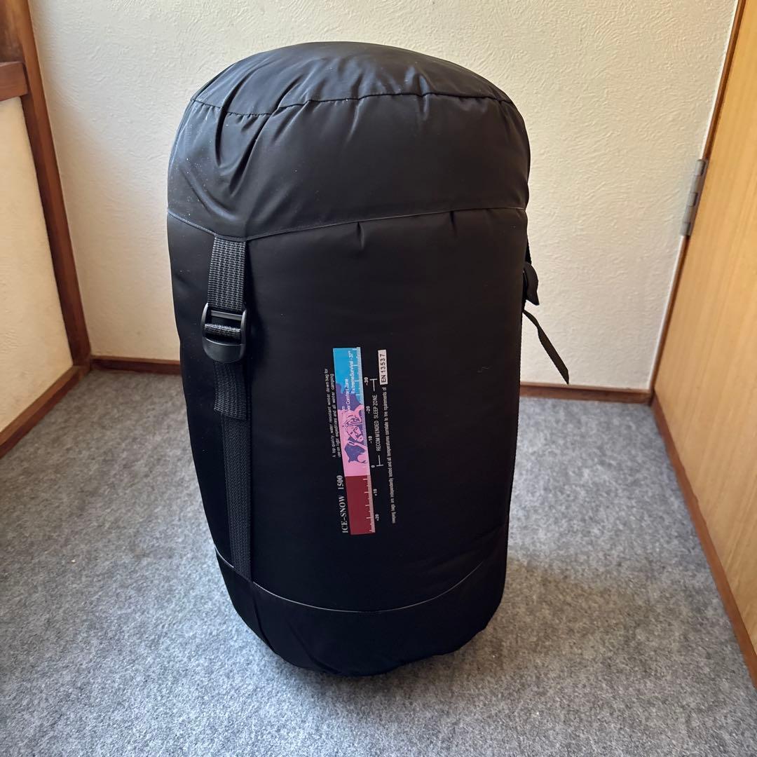 新品未使用　ICE- 1500 シュラフ 1500g 防災野外キャンプ