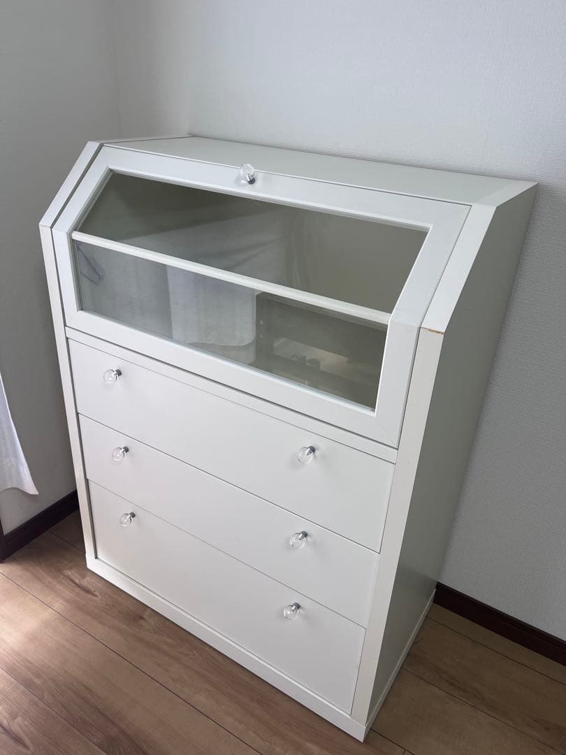 【連休前値下げ】B‐COMPANY★3段チェスト＋ディスプレイ棚付き