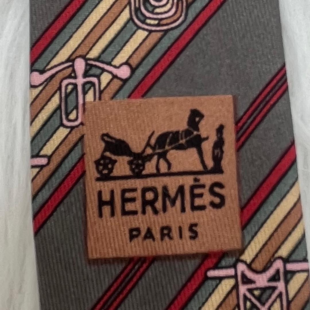 新品未使用品✨エルメス　HERMES ネクタイ　シルク100％　袋付き