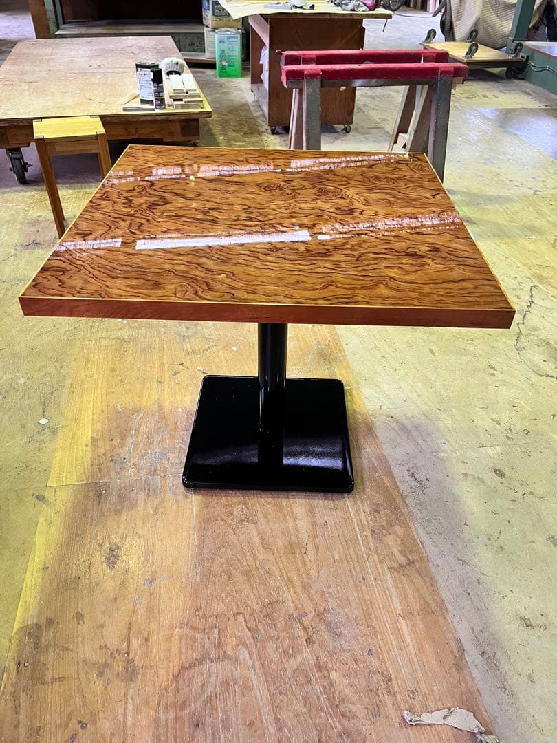 ブビンガ　カフェテーブル