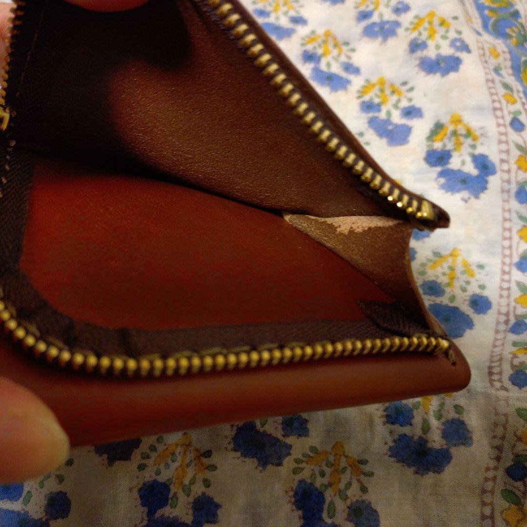 【美品】HERZ ヘルツ　ライトウォレット　2つ折り　ラウンド　チョコ　L字型