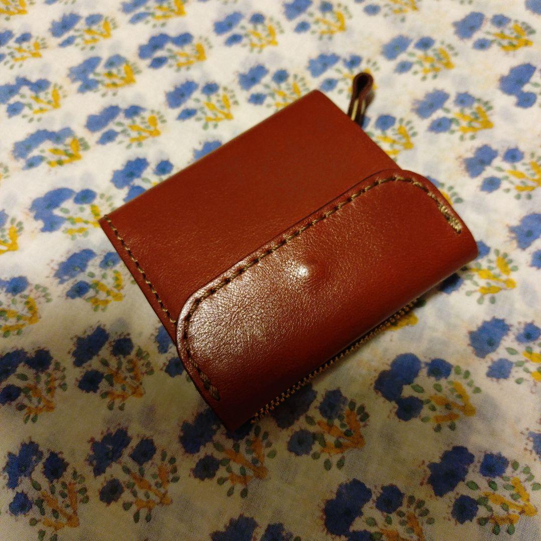 【美品】HERZ ヘルツ　ライトウォレット　2つ折り　ラウンド　チョコ　L字型