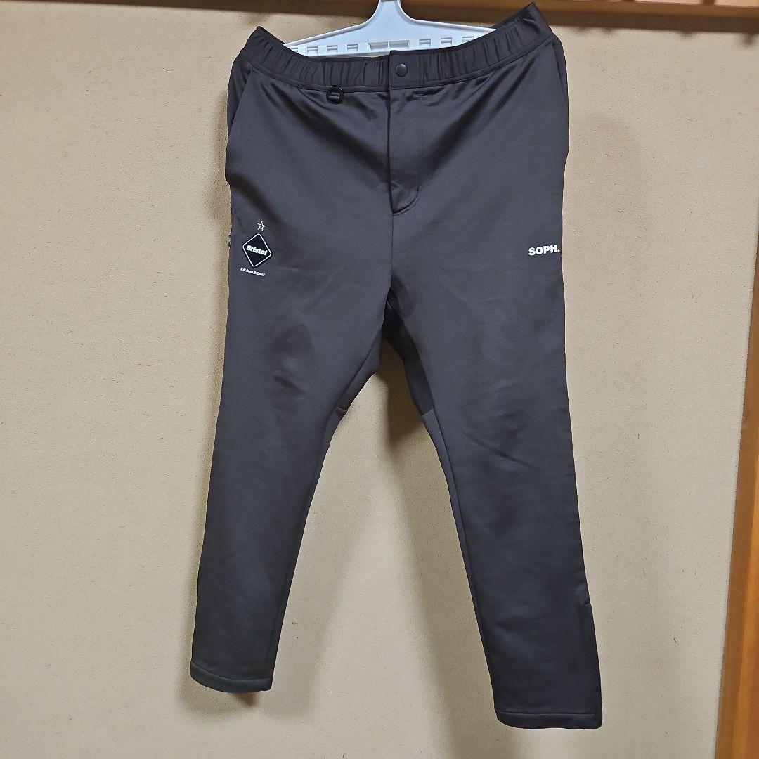 y*e様 F.C.Real Bristol 　カーキ　XL　裏起毛