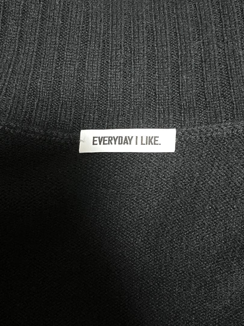 交渉中美品匿名ドゥーズィエムクラスCropped タートルネックニット黒