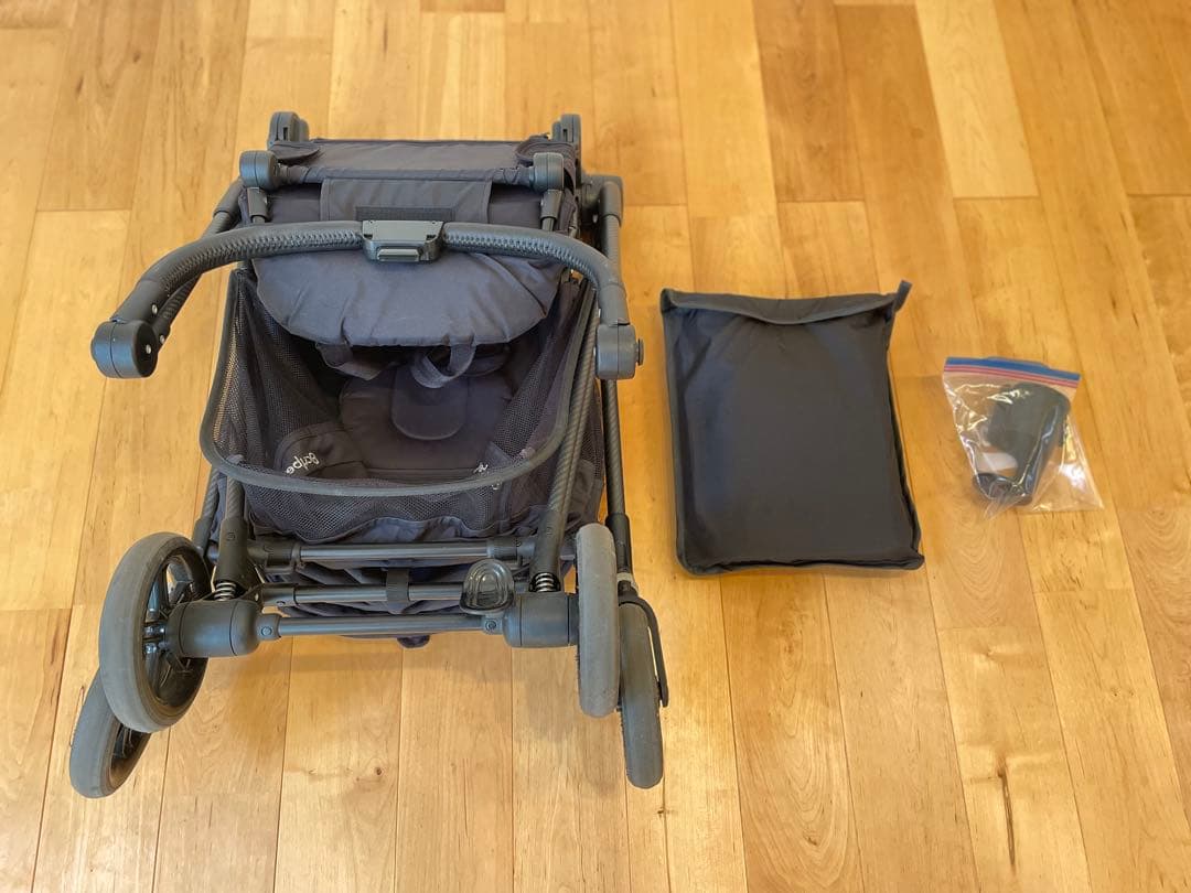 サイベックス・メリオカーボンAB型 【ドリンクホルダー、レインカバー付き】