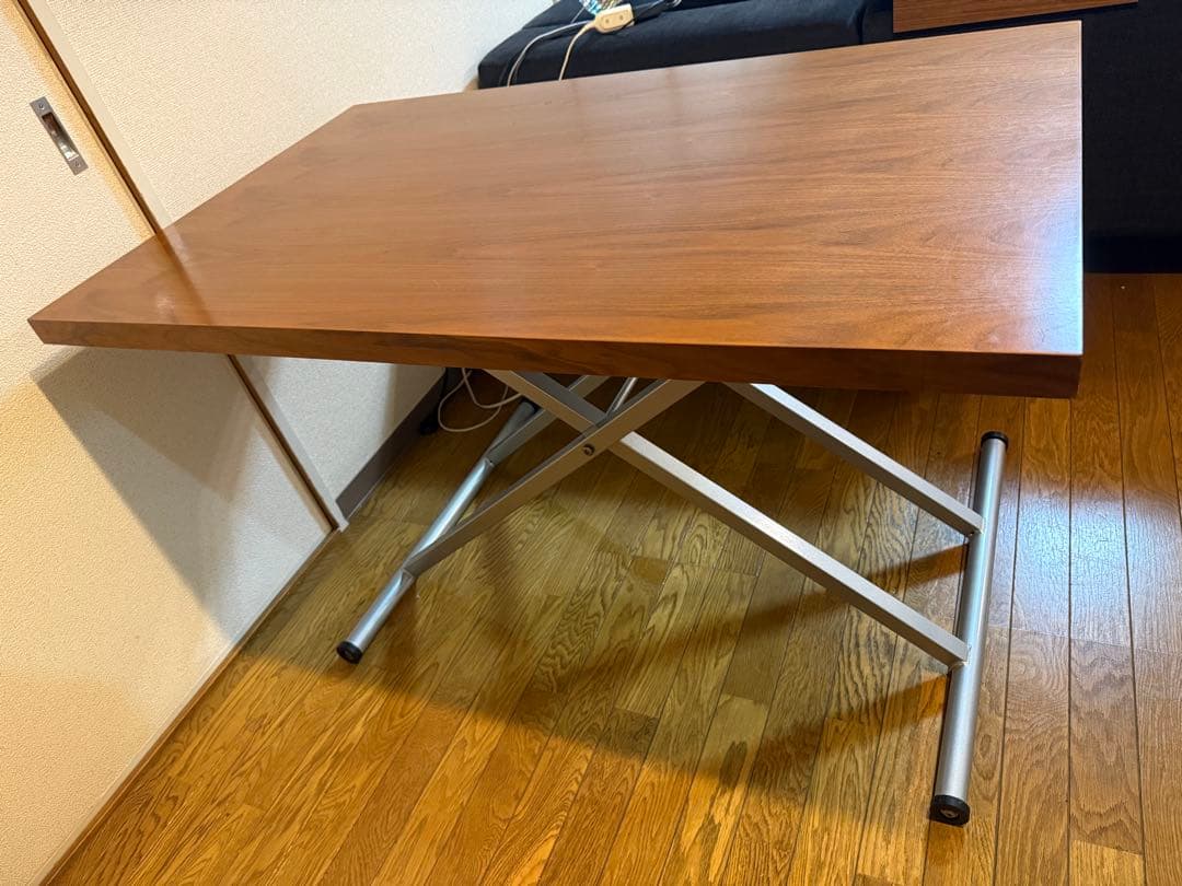 引き取り限定　昇降テーブル