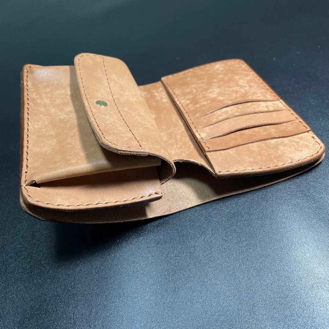 二つ折り財布　マヤレザー　ミドルウォレット　ハンドメイド　シマエナガ【匿名配送】