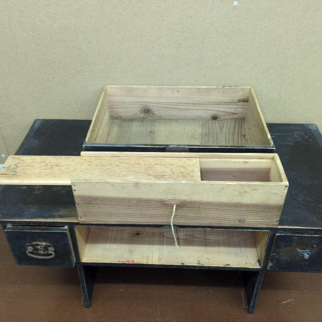 古い時代の文机 隠し箱付き