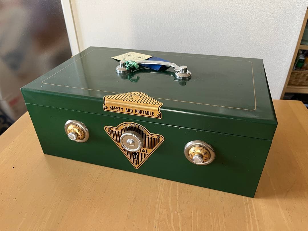 タイムセール‼️ 美品　大型　手持ち金庫【未使用品】ベル音機能あり