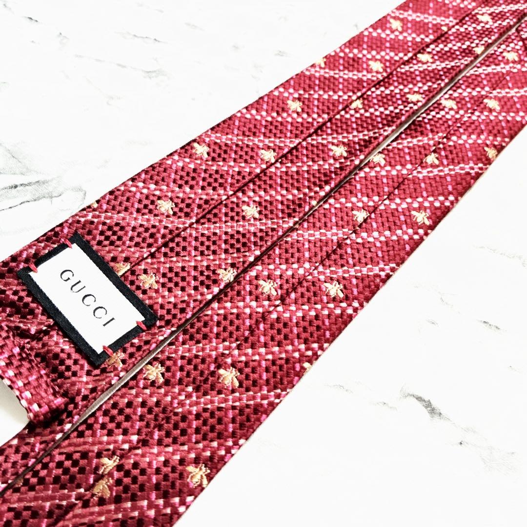 ✨未使用クラス✨GUCCI 現行　蜂　総柄　格子柄　ドット柄　レッド　ネクタイ