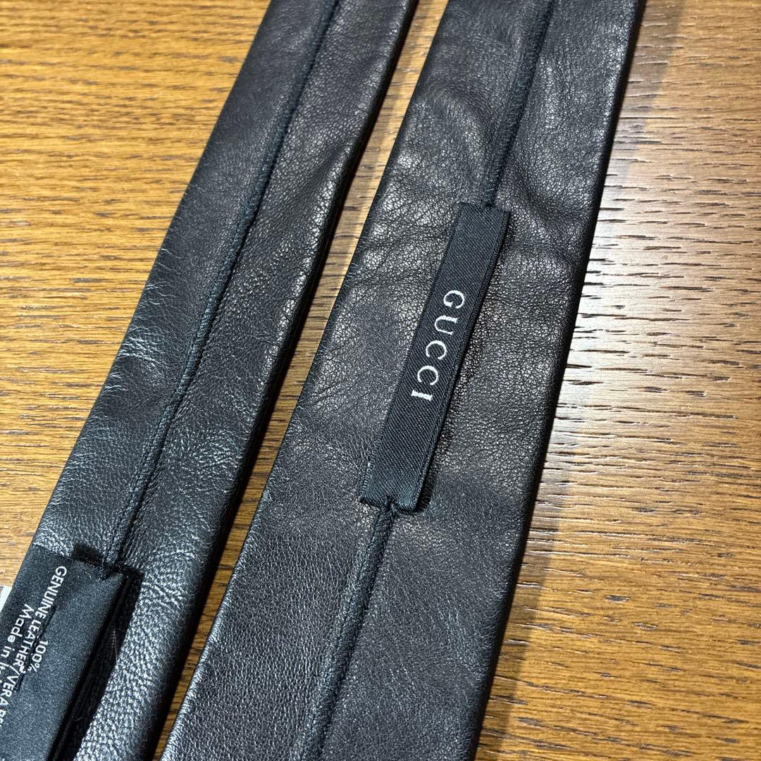 GUCCI グッチ 革ナロータイ