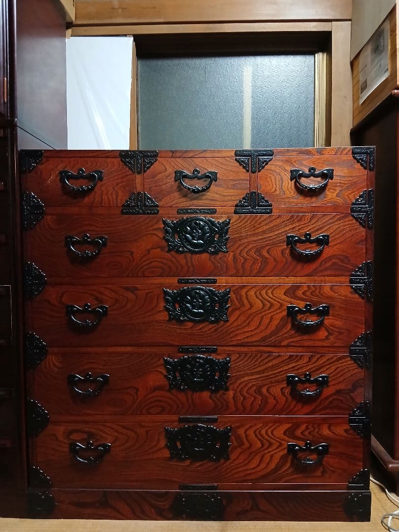 岩谷堂箪笥 和箪笥 南部鉄器　欅　漆塗り 伝統工芸 5段7杯チェスト