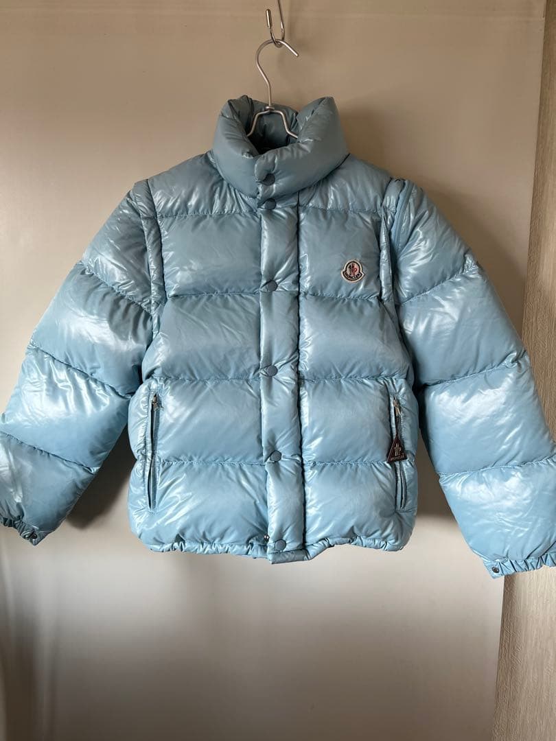 Moncler モンクレール　ダウンジャケット　ベスト　ライトブルー