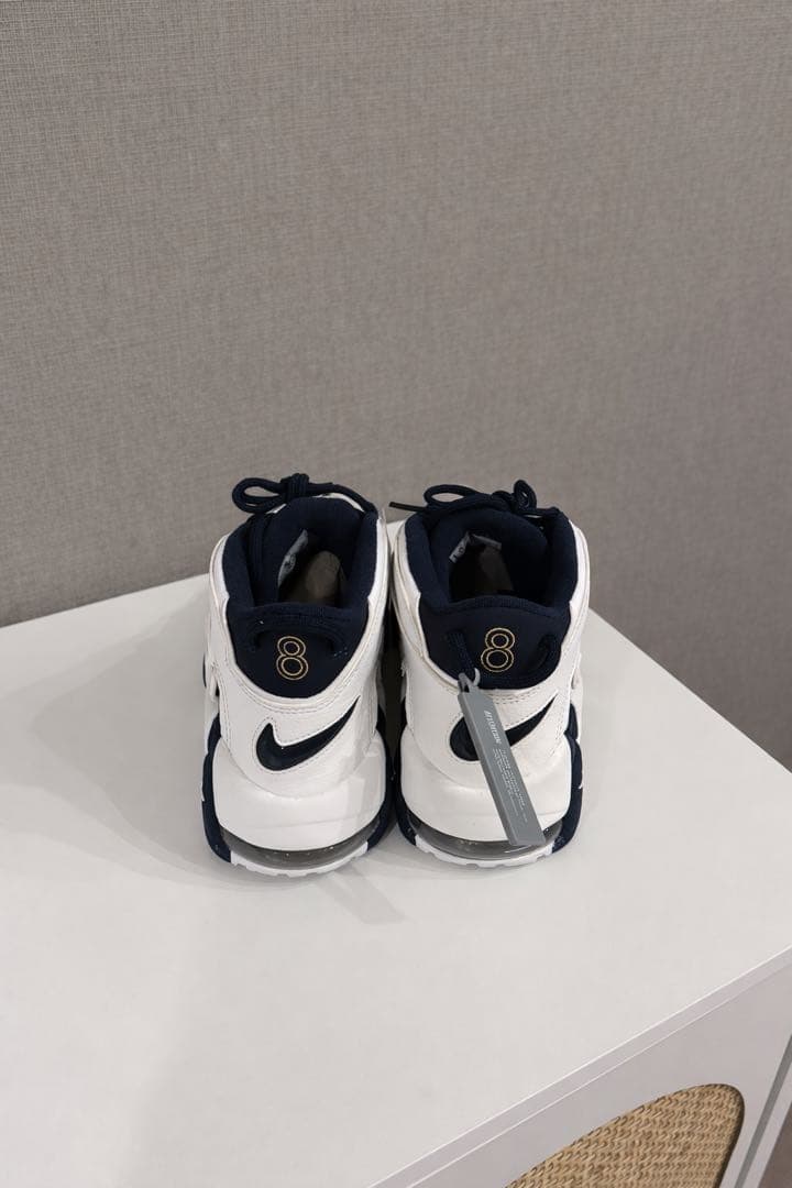 Nike Air More Uptempo（エア モア アップテンポ）箱付き