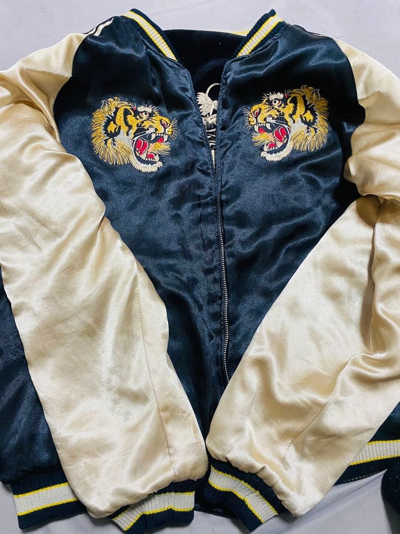 ２面用 別珍 虎龍 DRAGON 日本限定 スカジャン unisex サテン