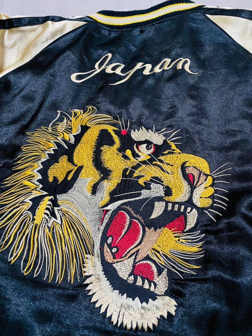 ２面用 別珍 虎龍 DRAGON 日本限定 スカジャン unisex サテン